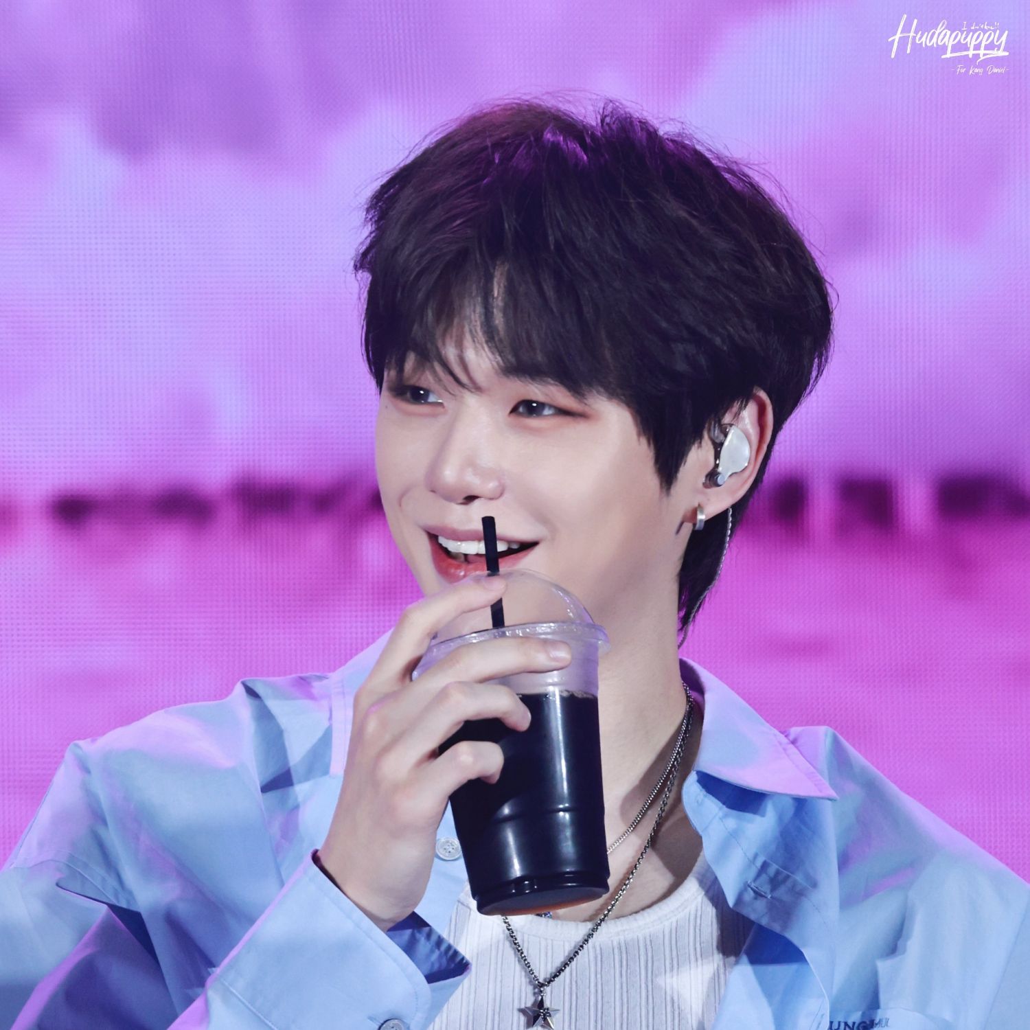 Recent activity shot of Kang Daniel