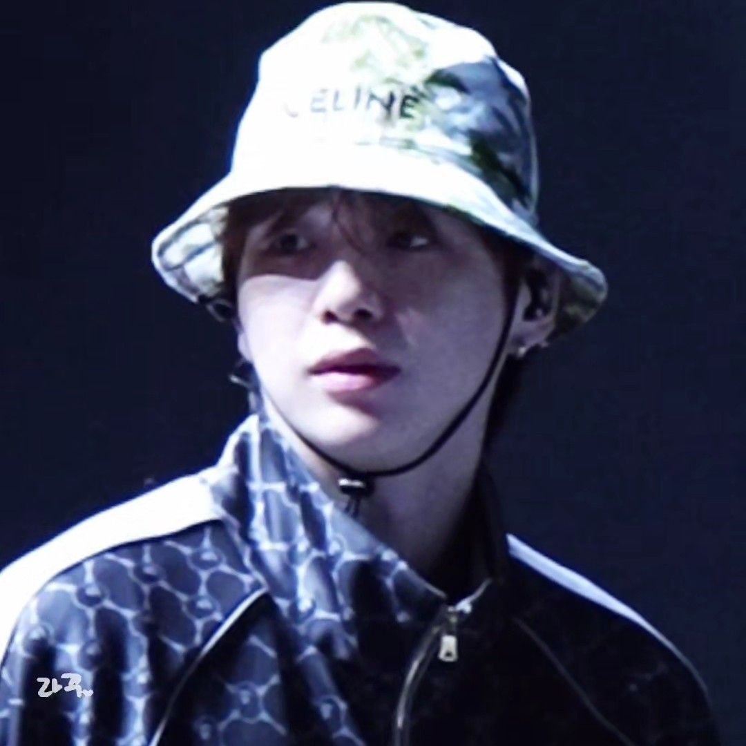 강다니엘 최근 활동샷