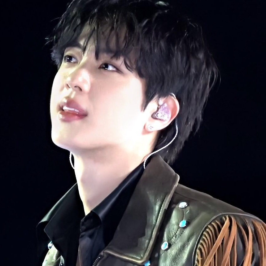 ジン (BTS)の最新写真