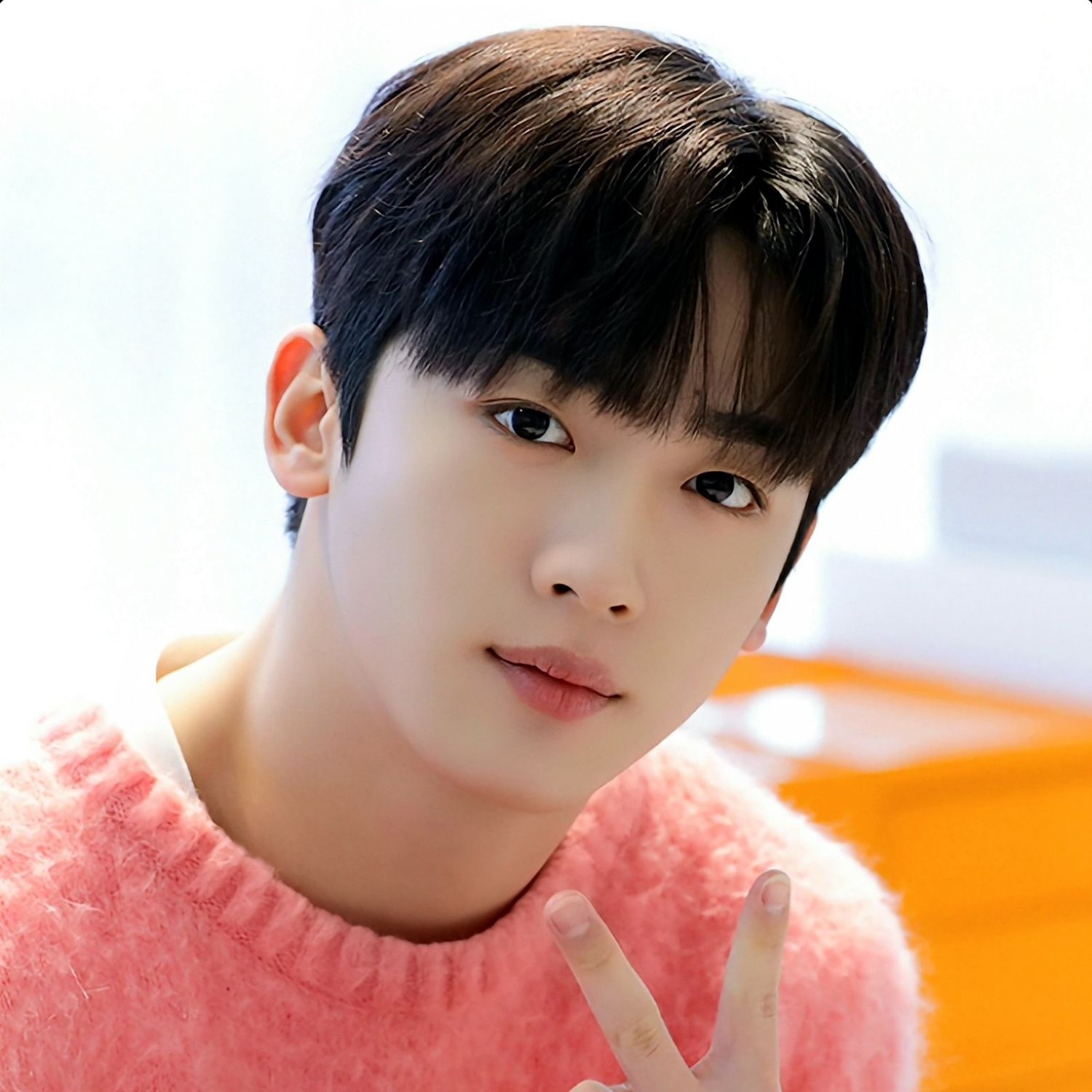 김요한 (위아이)의 비하인드 컷