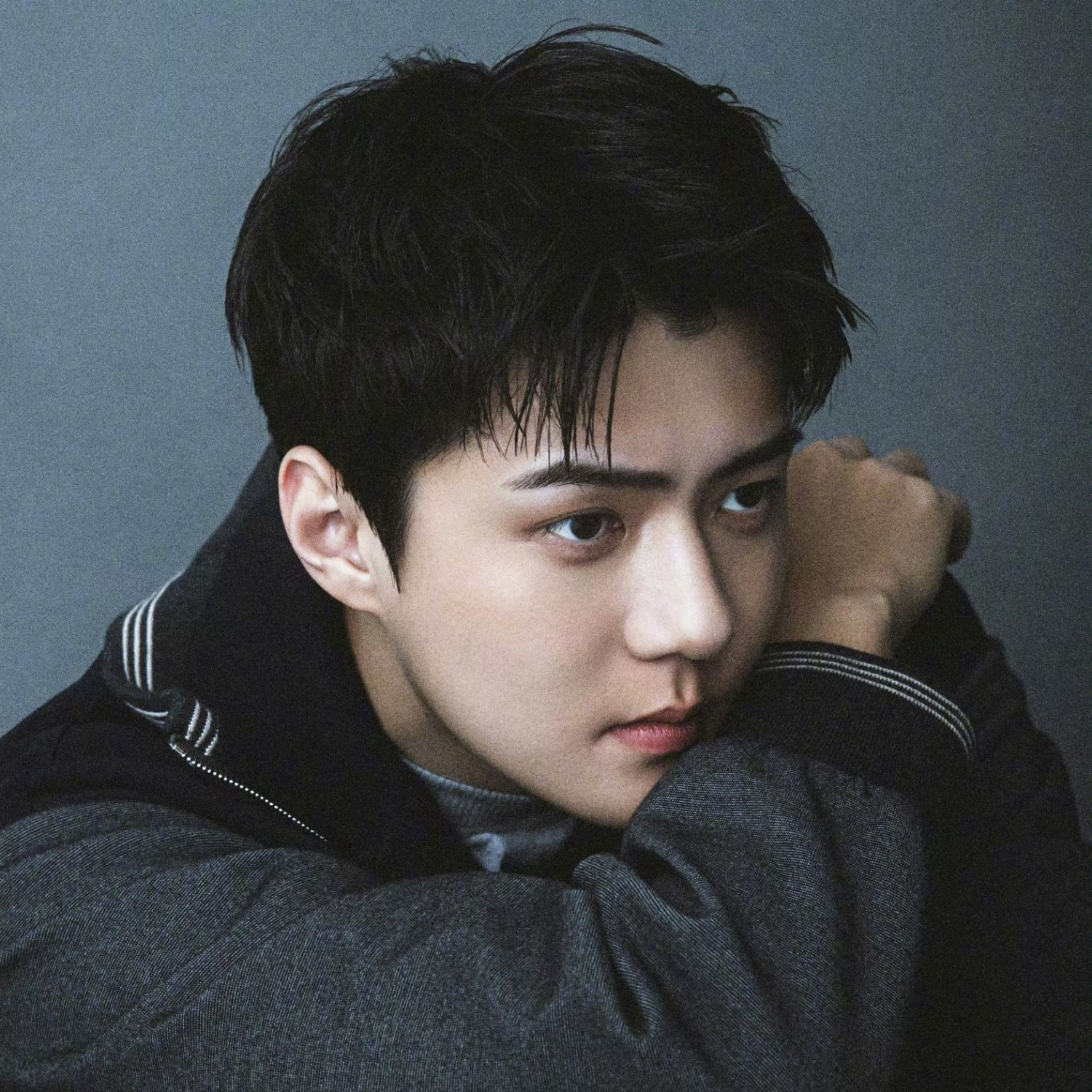 Behind-the-scenes cut of Sehun (EXO)