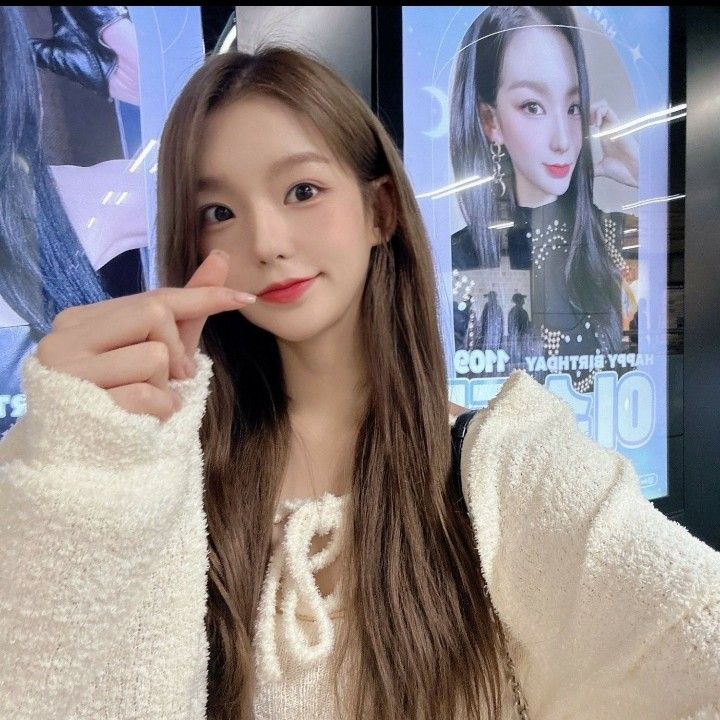 Latest photo of SECRET NUMBER