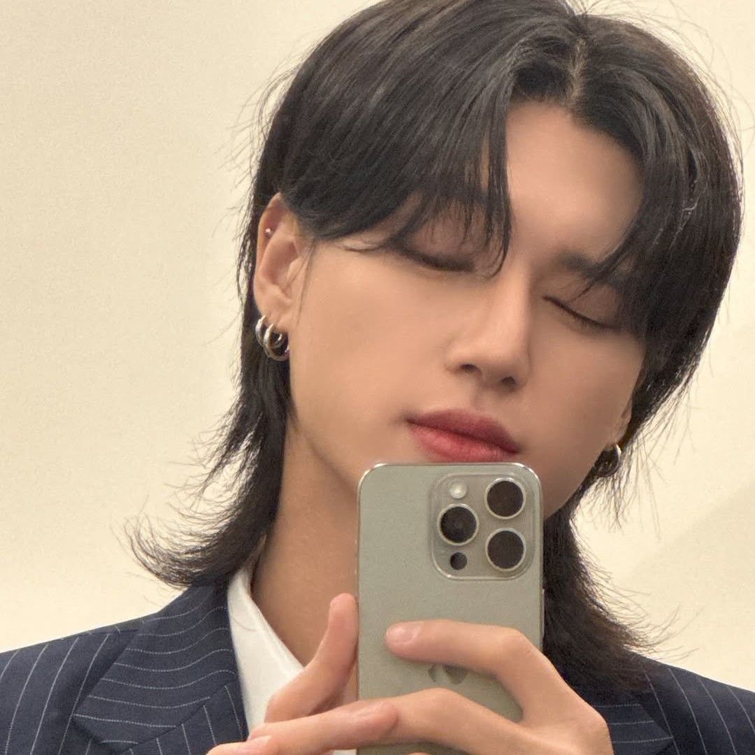 Behind-the-scenes cut of Wooyoung (ATEEZ)