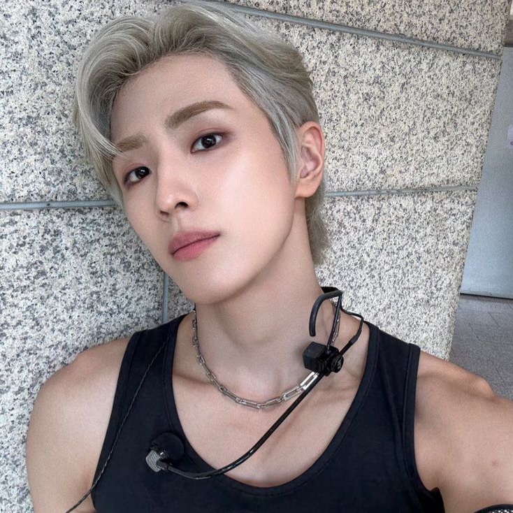 A moment captured by Yonghee (CIX)'s fan