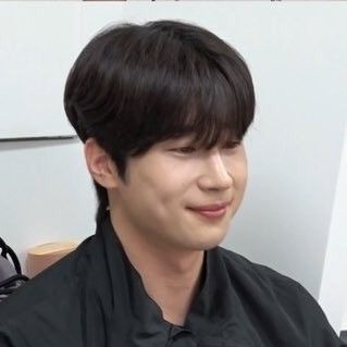 Behind-the-scenes cut of Han Seungwoo