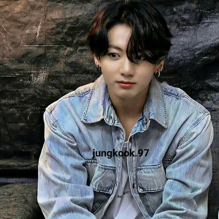 Foto aktivitas terbaru Jungkook (BTS)