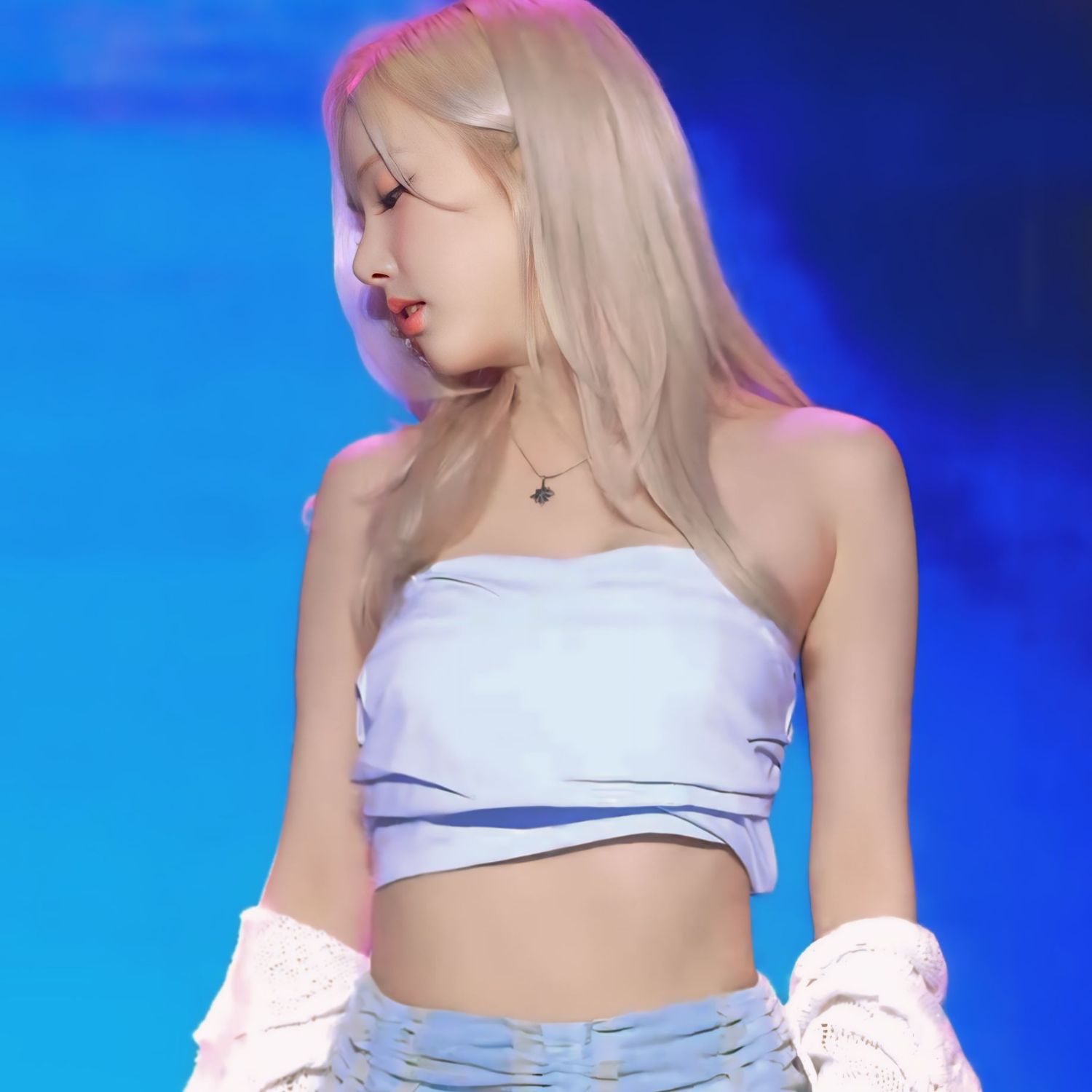 Foto aktivitas terbaru VIVIZ