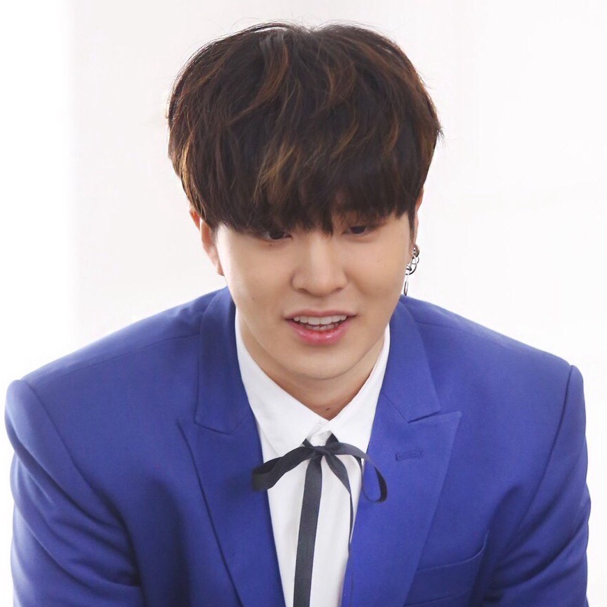 Latest photo of Youngjae (GOT7)