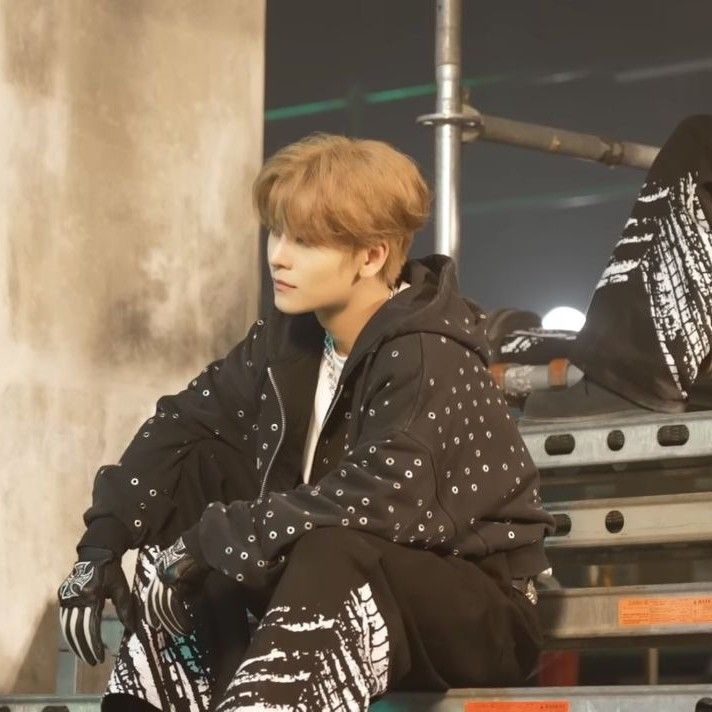 Latest photo of He Xinlong (ALPHA DRIVE ONE)