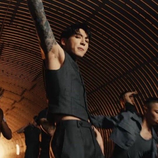 柾國 (防彈少年團)的最新活動照片