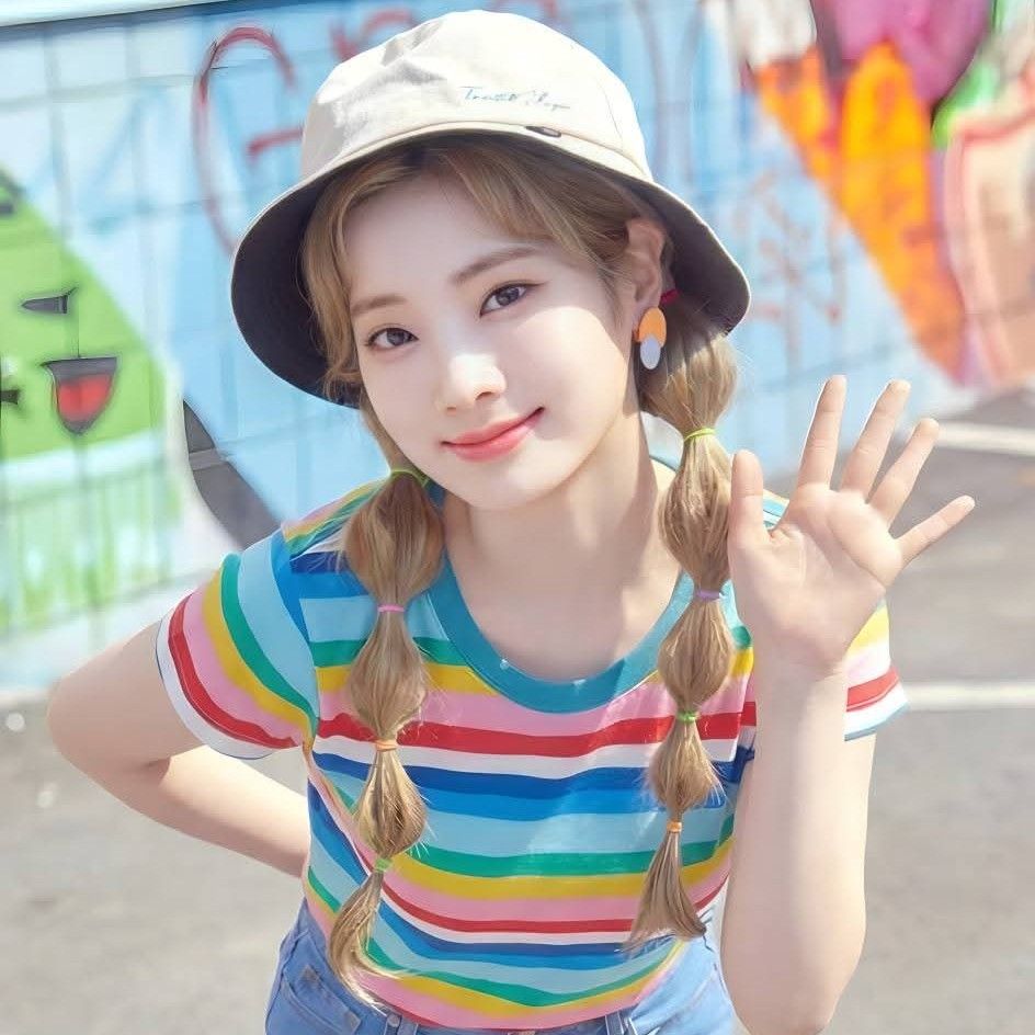 多贤 (TWICE)的最新照片