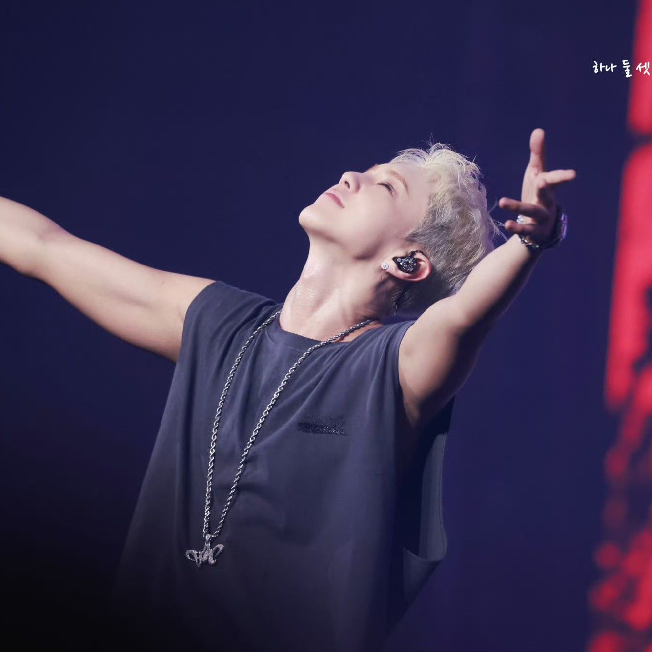Latest photo of Hoshi (SEVENTEEN)