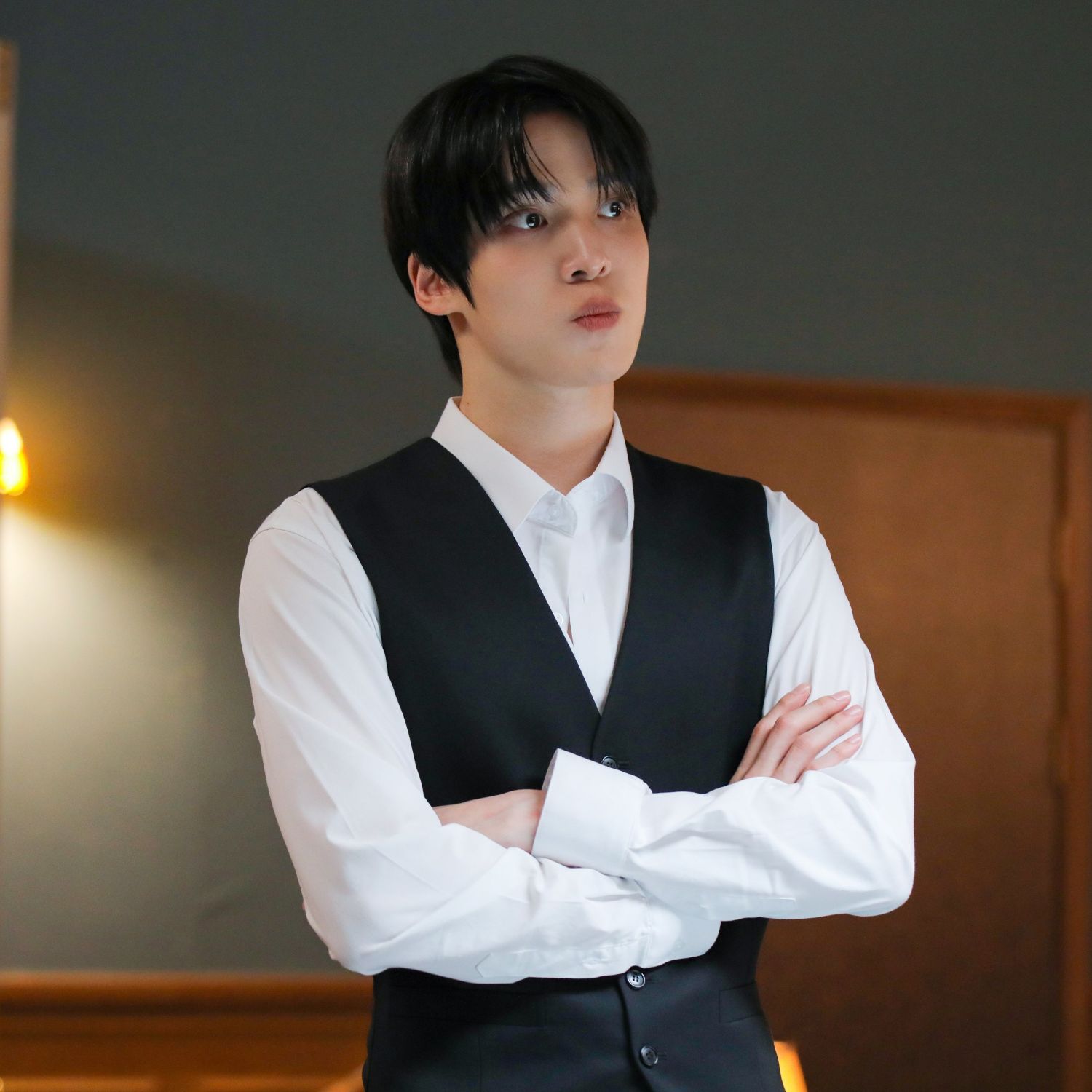 윤호 (에이티즈)의 비하인드 컷