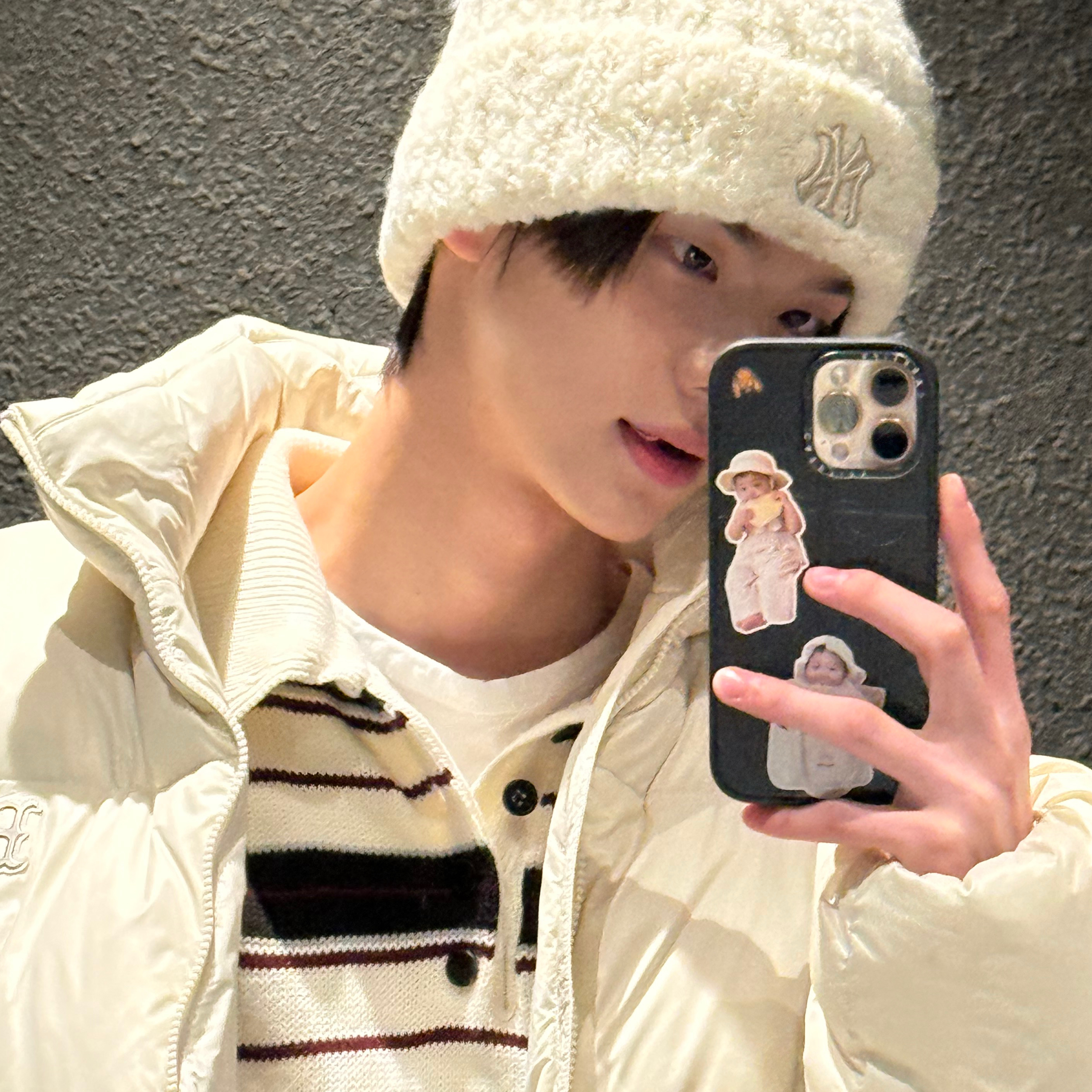 Behind-the-scenes cut of Shinyu (TWS)