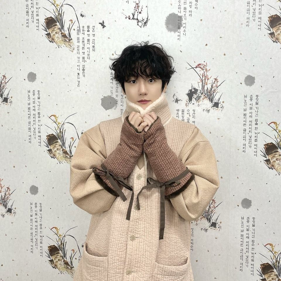 Foto aktivitas terbaru Chanyeol (EXO)