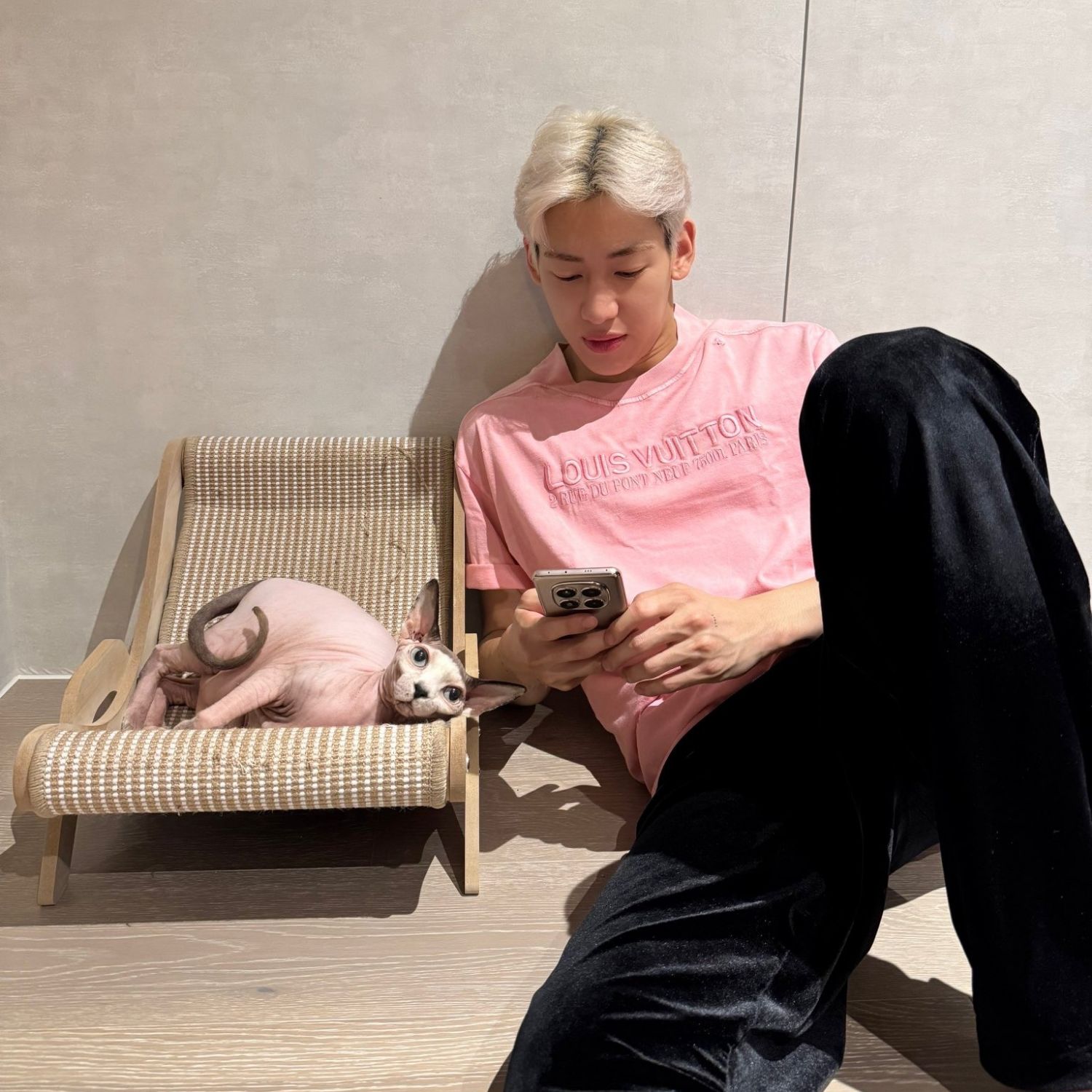 Latest photo of Bambam (GOT7)