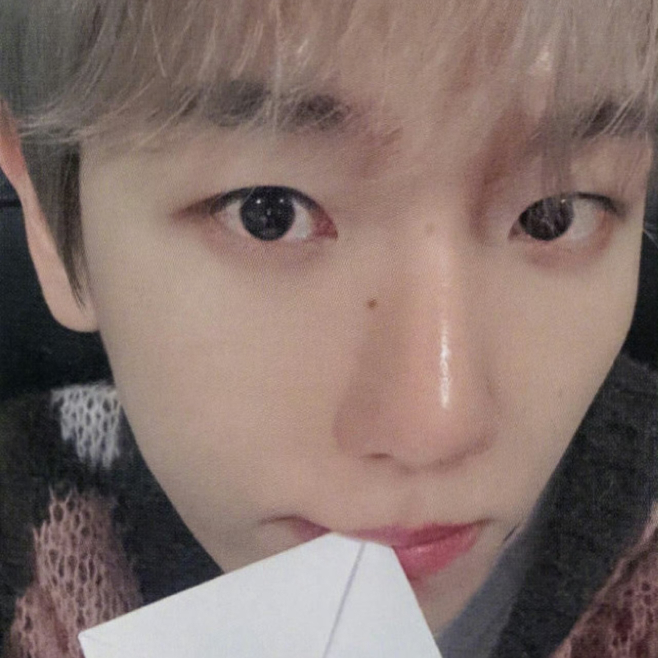 A moment captured by Baekhyun (EXO)'s fan