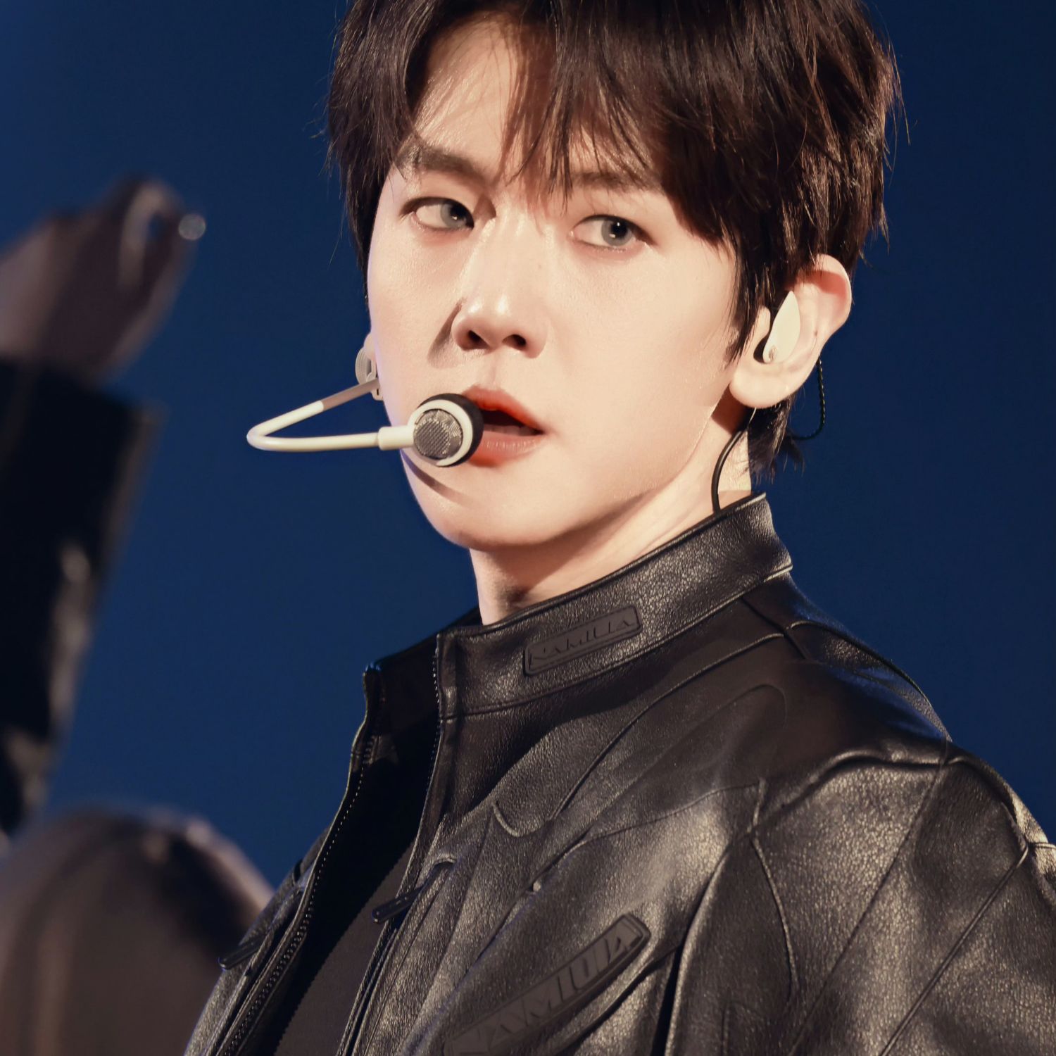 A moment captured by Baekhyun (EXO)'s fan