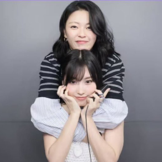 TWICE的最新照片