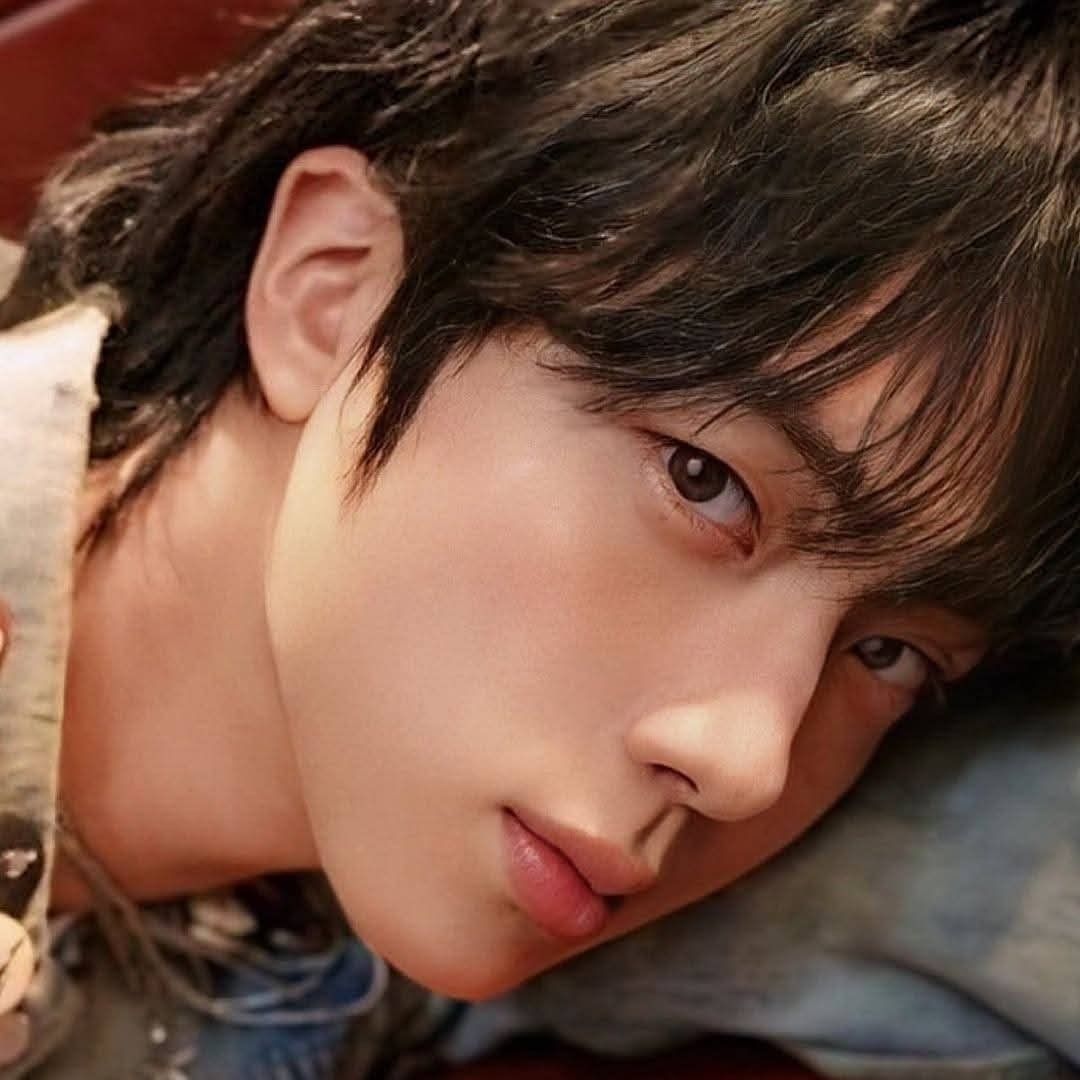 Potret di balik layar Jin (BTS)