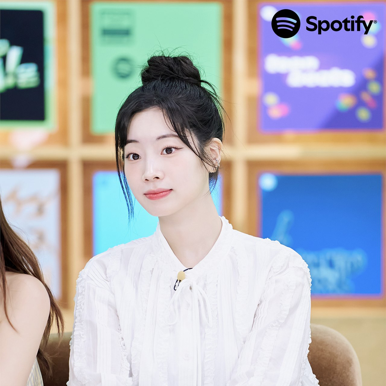 다현 (TWICE)의 비하인드 컷