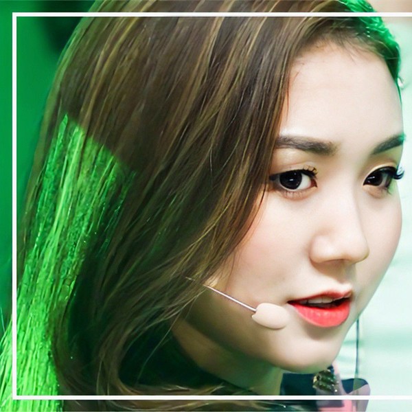 Popular profile picture of Denise loved by fans