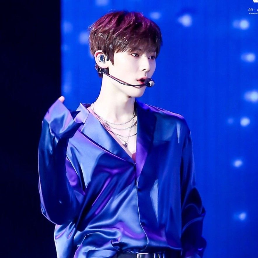 Recent activity shot of Hwang Minhyun