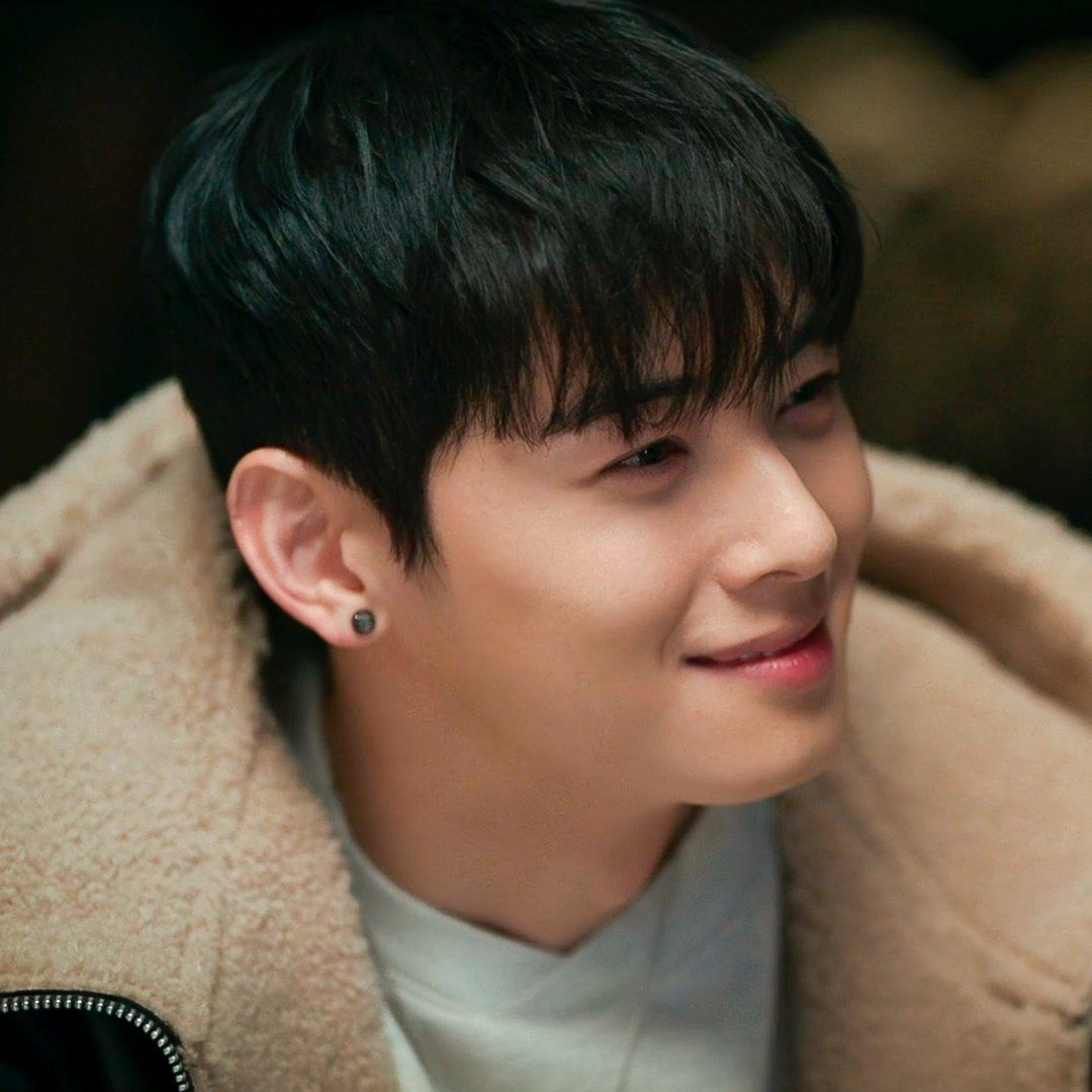 Foto aktivitas terbaru ASTRO