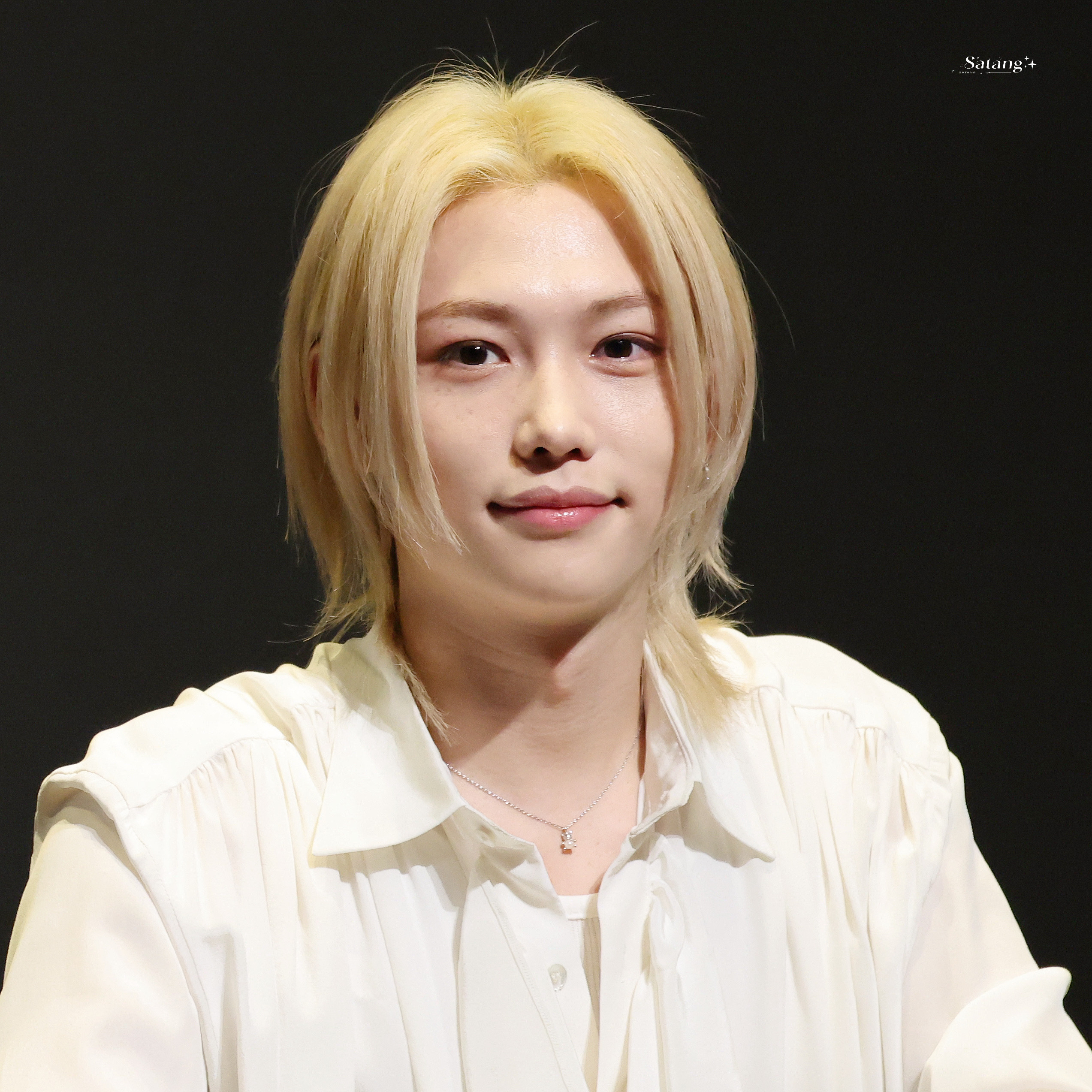 Behind-the-scenes cut of Felix (Stray Kids)