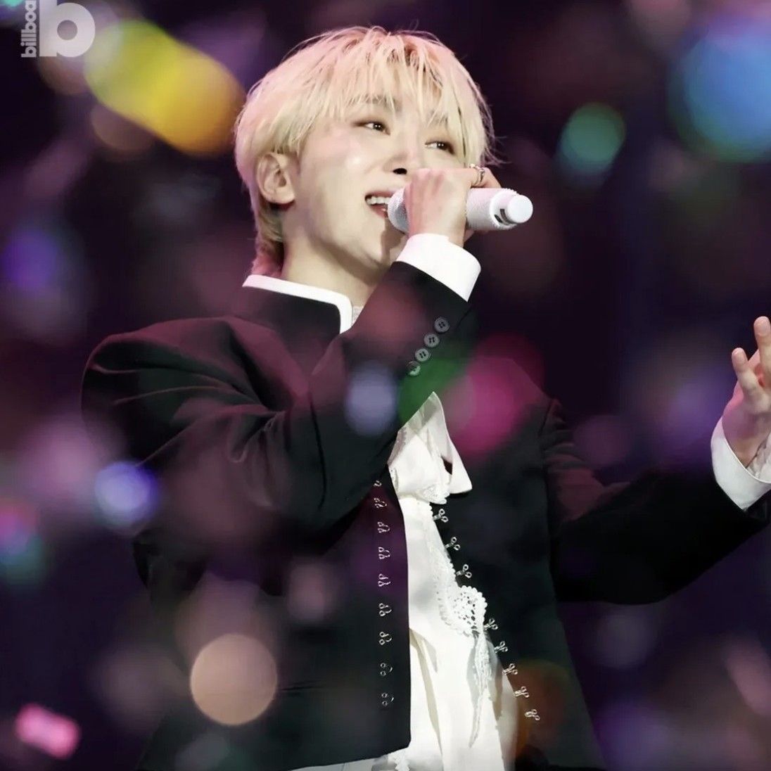 Behind-the-scenes cut of Seungkwan (SEVENTEEN)