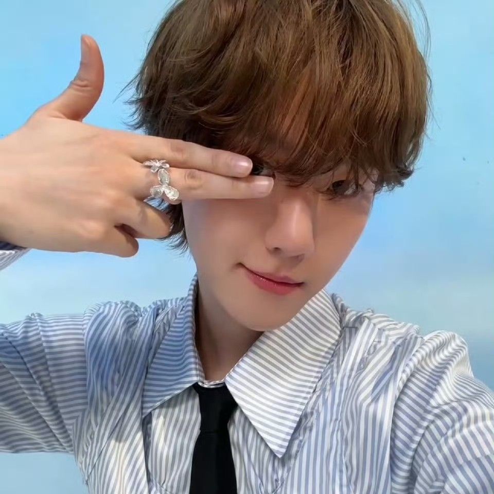 Latest photo of Baekhyun (EXO)
