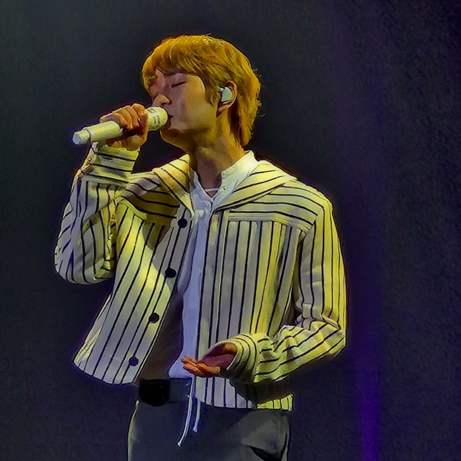 Latest photo of Onew (SHINee)
