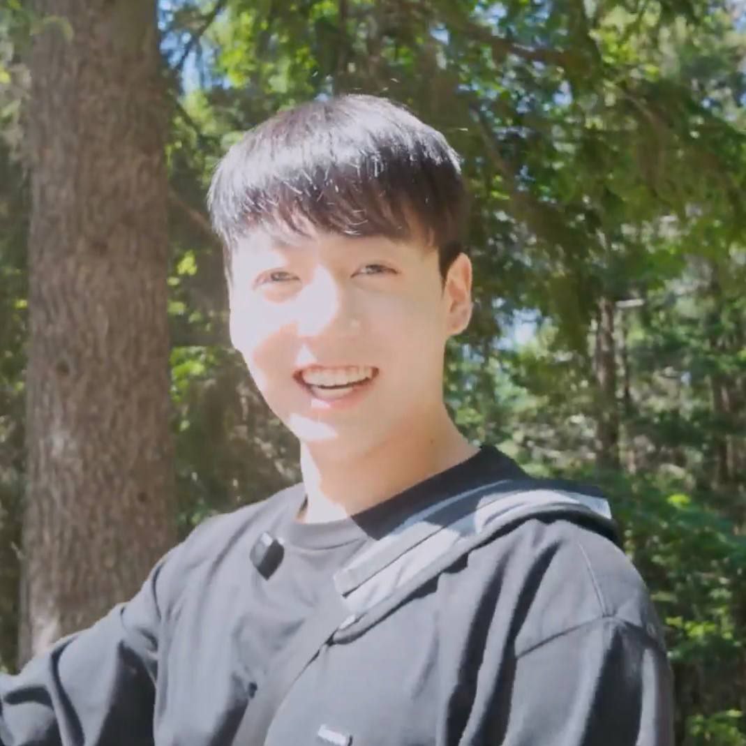 Potret di balik layar Jungkook (BTS)