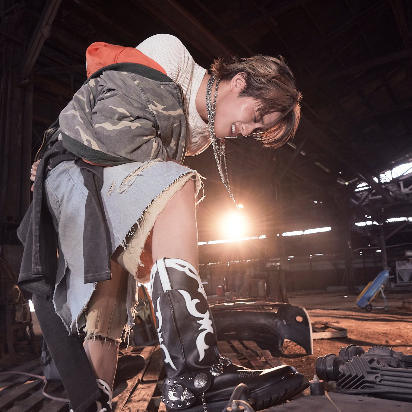 Behind-the-scenes cut of Mark (NCT 127, NCT DREAM)