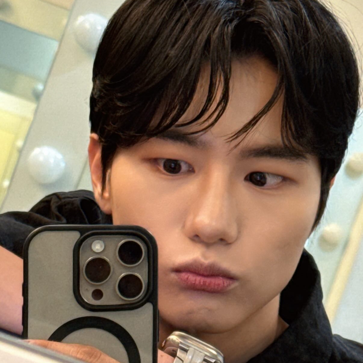 A moment captured by Kang Seungsik (VICTON)'s fan