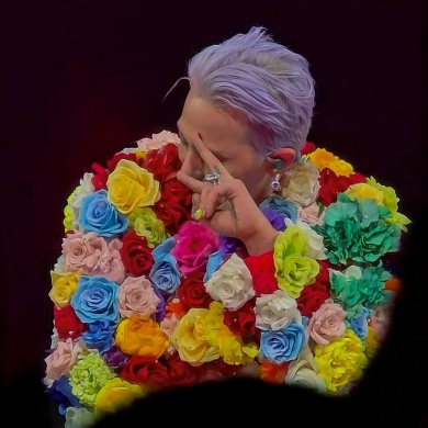 A moment captured by G-DRAGON (BIGBANG)'s fan