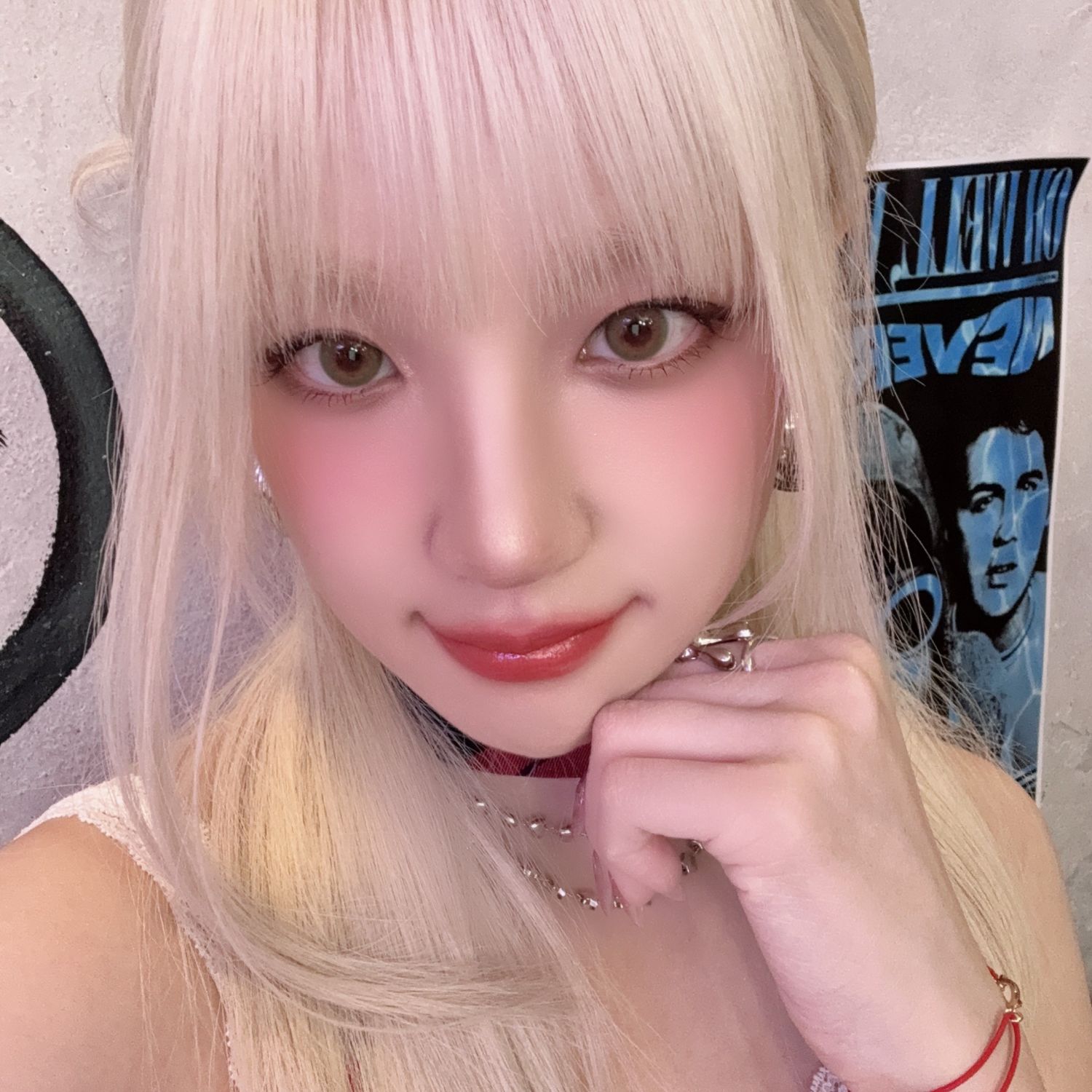 Recent activity shot of Yuqi (i-dle)
