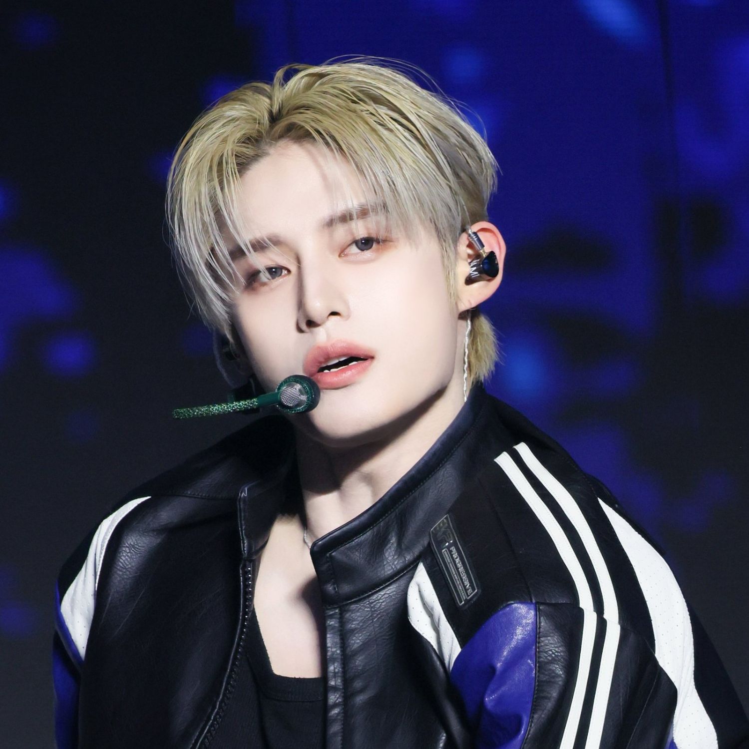 Recent activity shot of Kim Jiwoong (ZEROBASEONE)