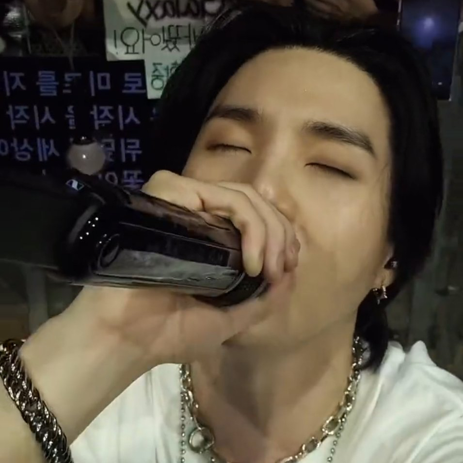 슈가 (방탄소년단)의 비하인드 컷