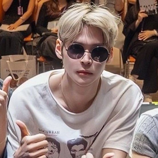 Latest photo of Eunseok (RIIZE)