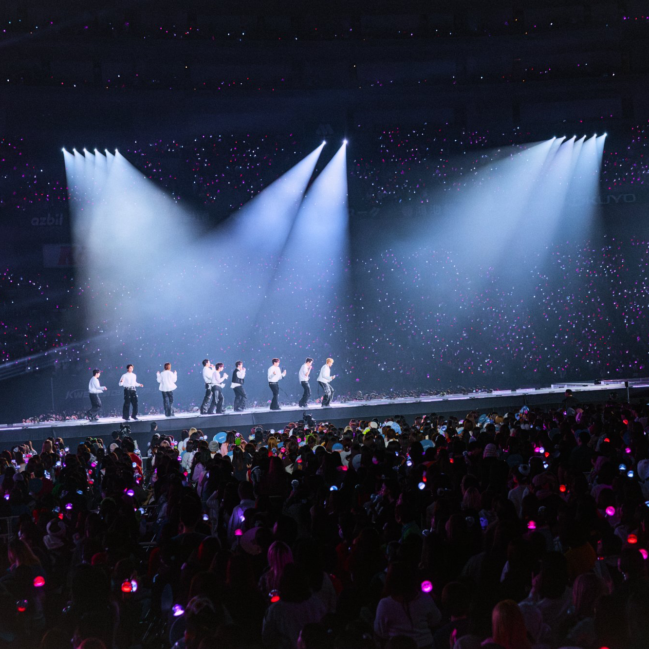 SEVENTEENの舞台裏ショット