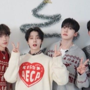 A moment captured by ONEUS's fan