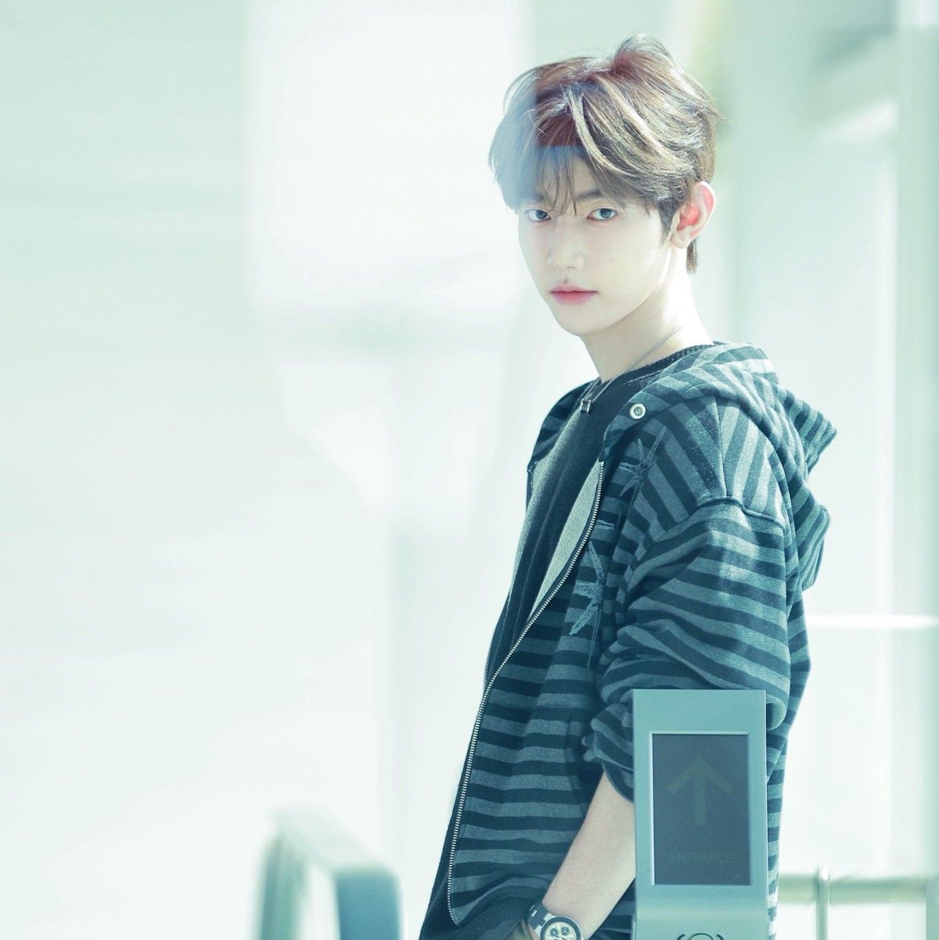 Latest photo of Zhang Hao (ZEROBASEONE)