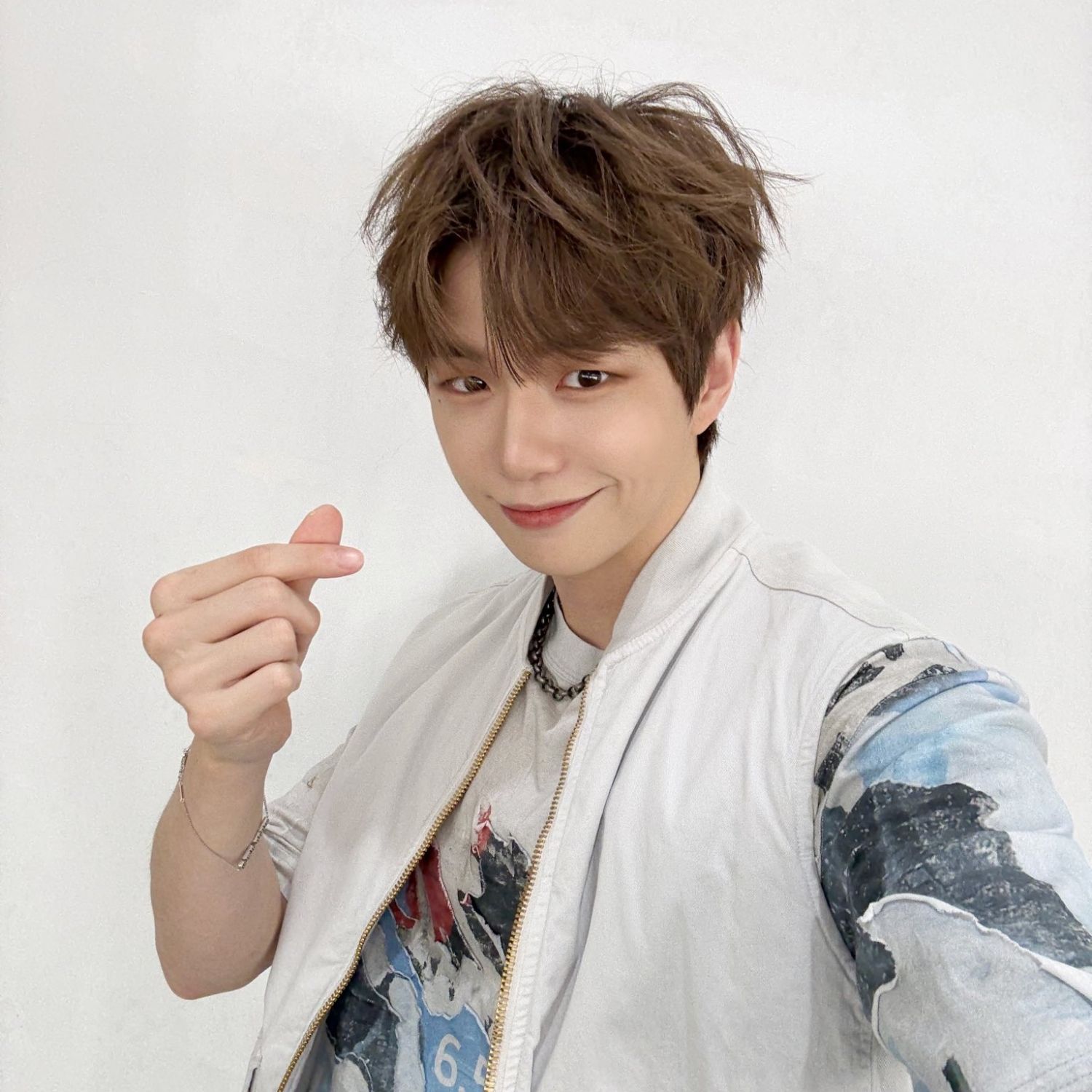 A moment captured by Kang Daniel's fan