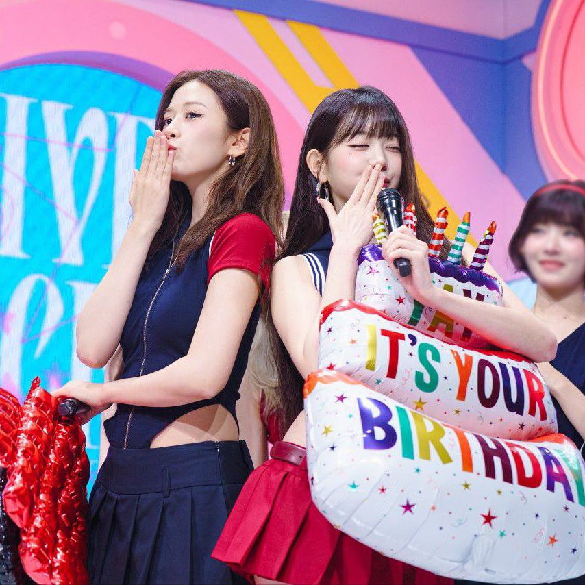 Recent activity shot of Jang Wonyoung (IVE)