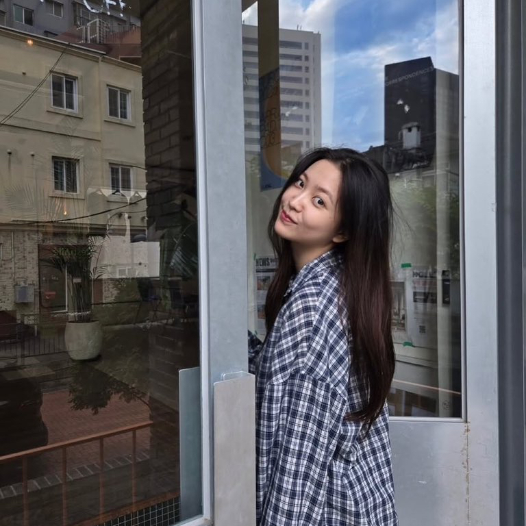 Potret di balik layar Yeri (Red Velvet)