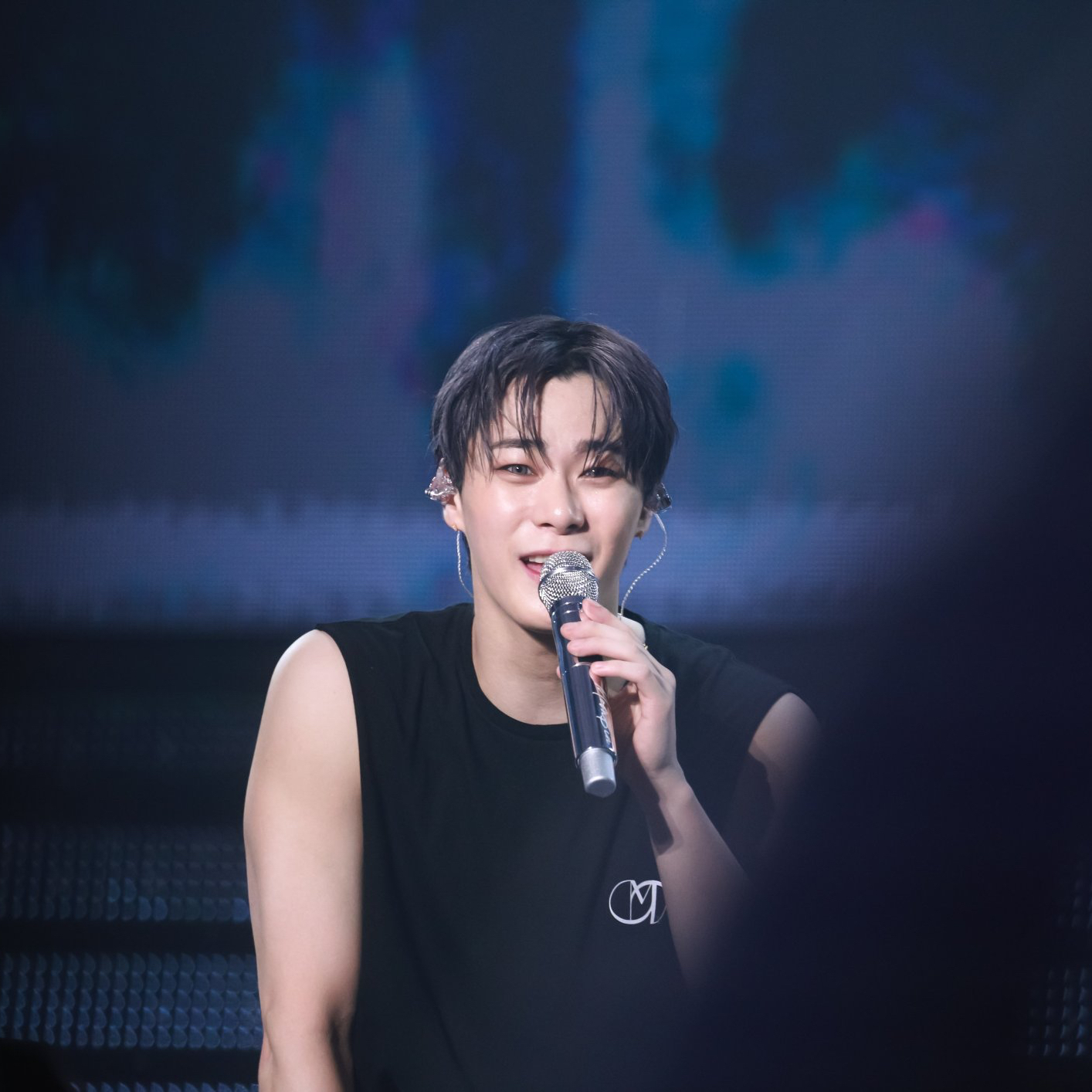 ASTRO的最新活动照片