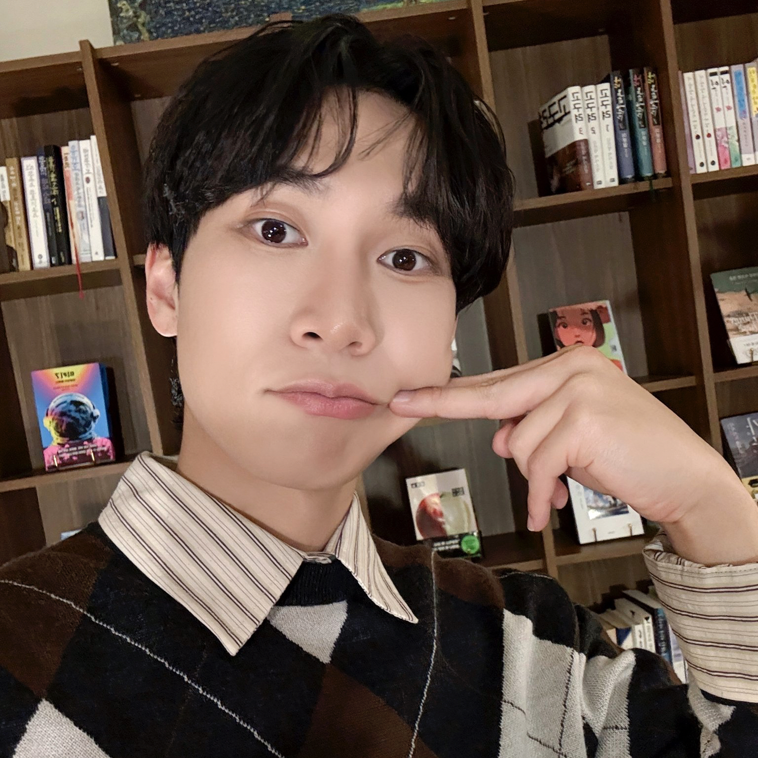 Recent activity shot of Seo Eunkwang (BTOB)