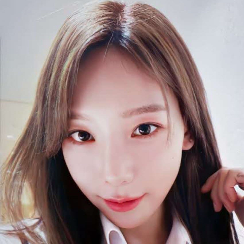 Latest photo of Taeyeon (Girls' Generation)