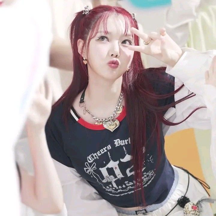 예린 (여자친구) 최근 활동샷